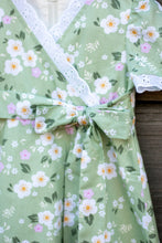 Load image into Gallery viewer, Spring Floral Dress
